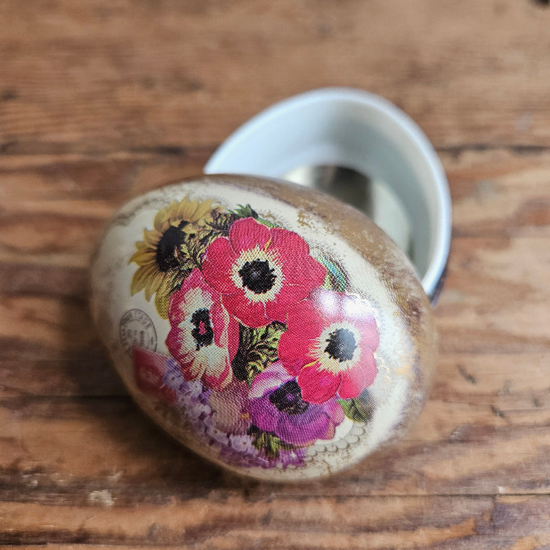 Nostalgic Mini Egg Shape Tins - Assorted