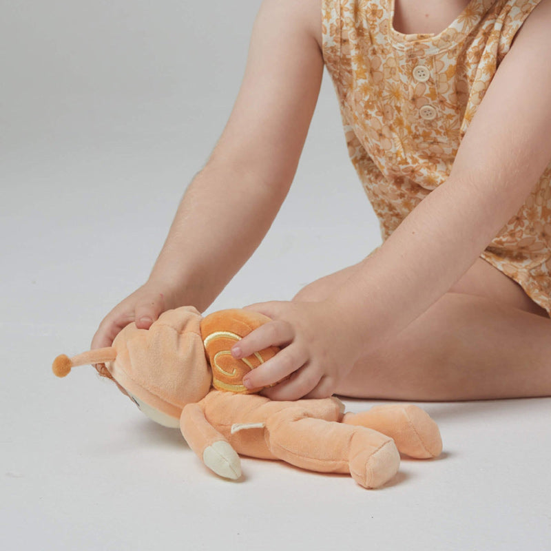 Olli Ella Dinky Dinkum Doll - Scottie Snail