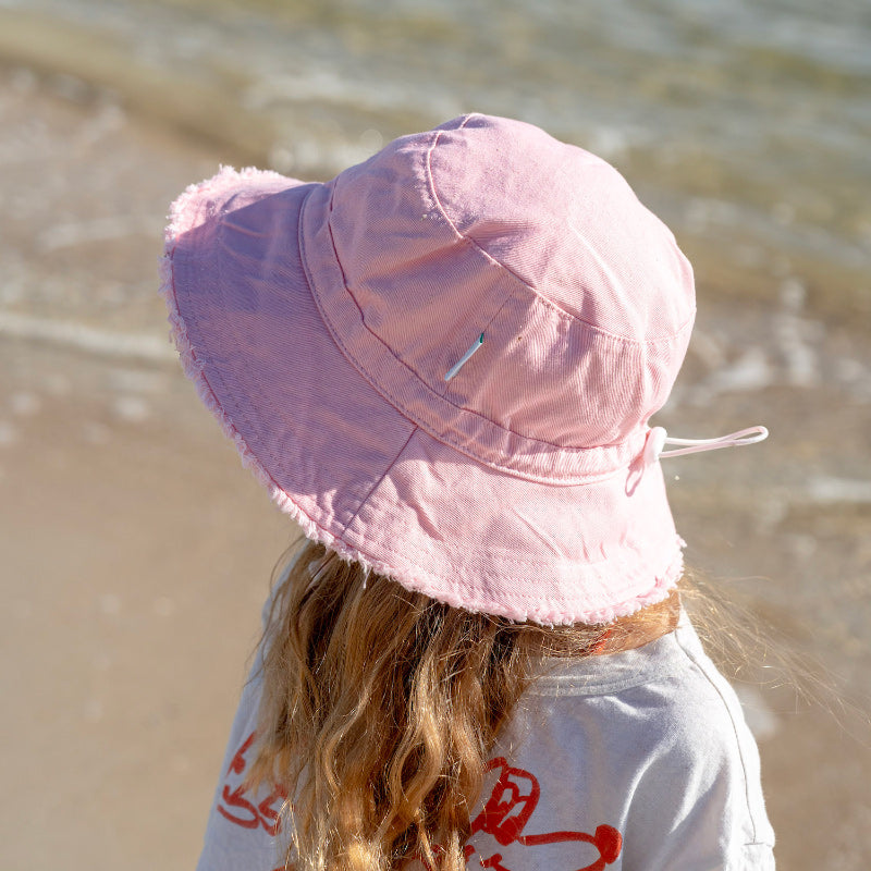 Acorn Frayed Bucket Hat - Strawberry