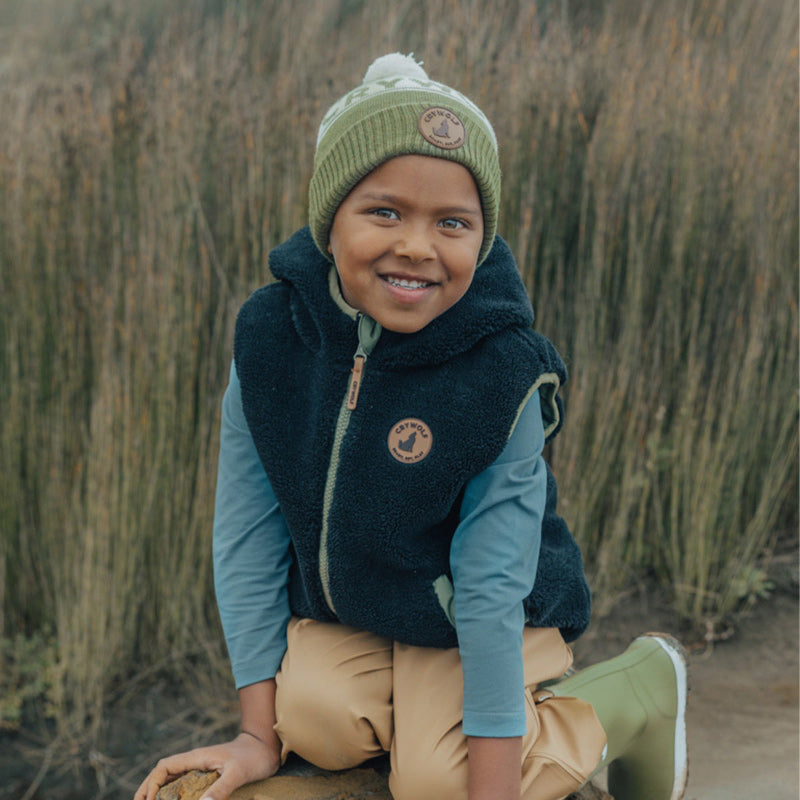 Crywolf Reversible Yeti Vest - Fern/Black