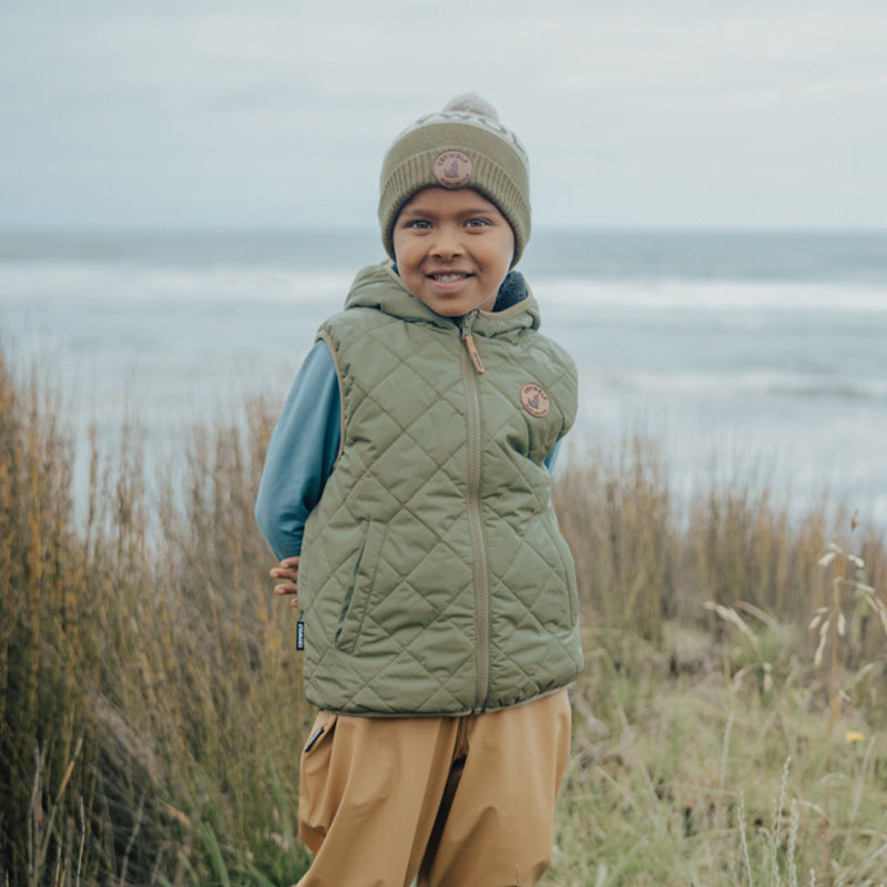 Crywolf Reversible Yeti Vest - Fern/Black