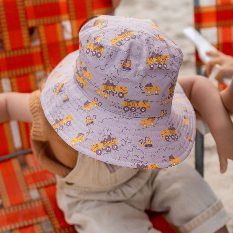 Acorn Bucket Hat - Construction