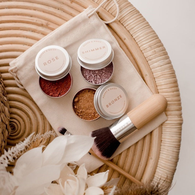 DIY Mineral Makeup Kit