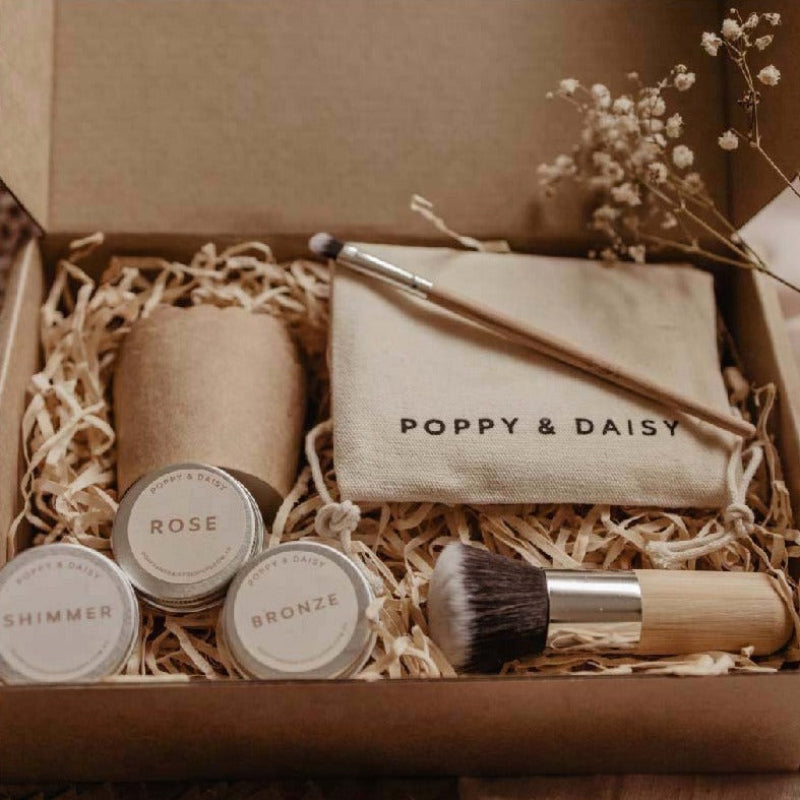 DIY Mineral Makeup Kit