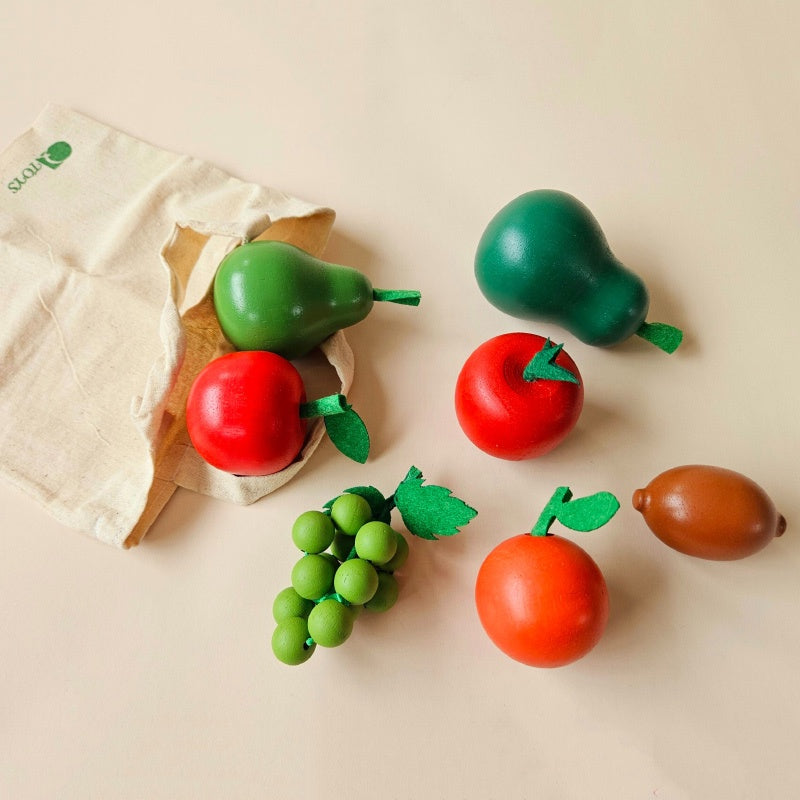 Q Toys The Farm Fresh Fruit Bag 8PC