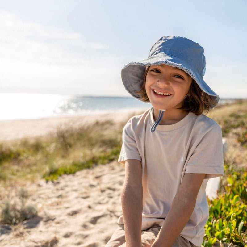 Acorn Frayed Bucket Hat - Sky Blue