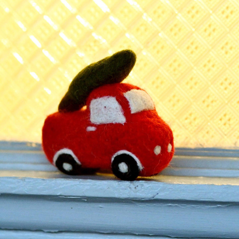 Felt Christmas Truck & Tree Toy