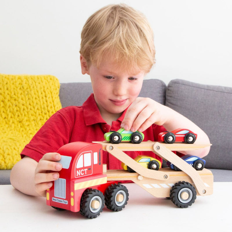 New Classic Toys - Car Transporter
