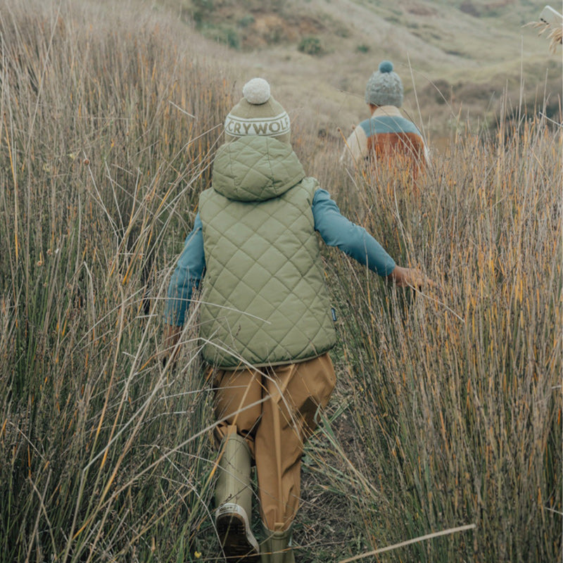 Crywolf Reversible Yeti Vest - Fern/Black