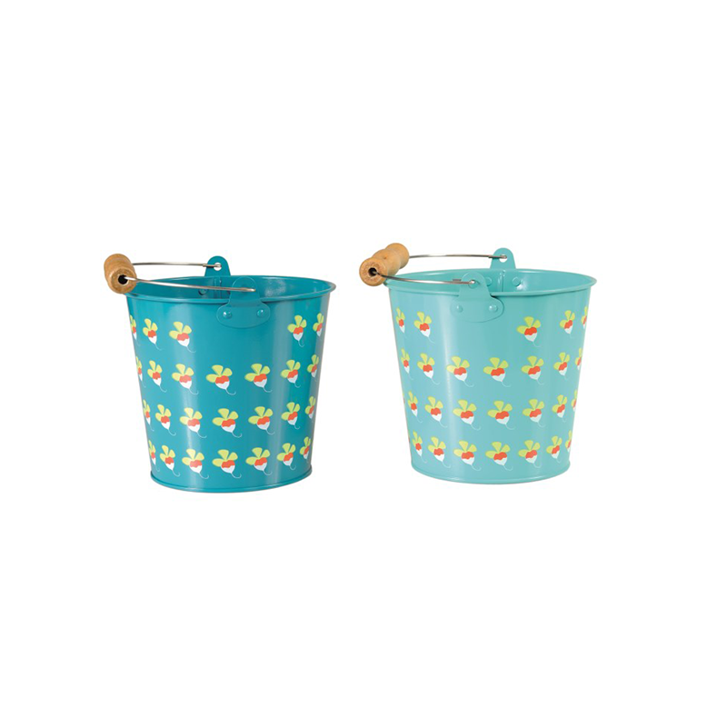 Egmont Metal Buckets - Radish Assorted