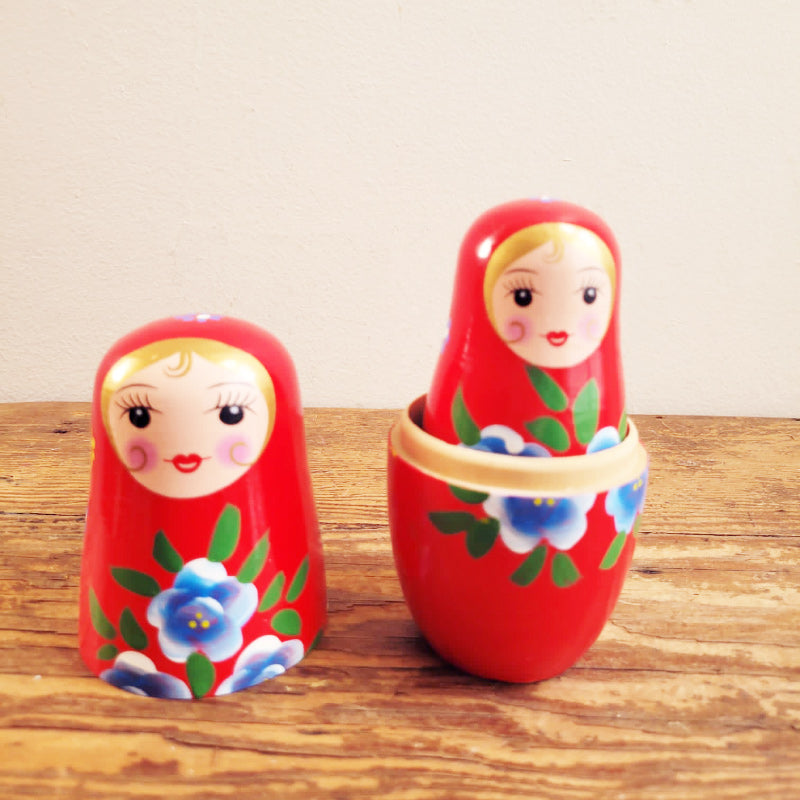 Russian Nesting Dolls - Red