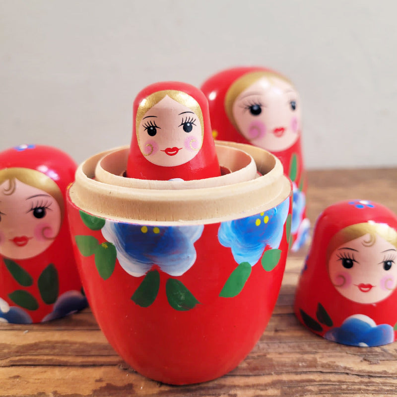 Russian Nesting Dolls - Red