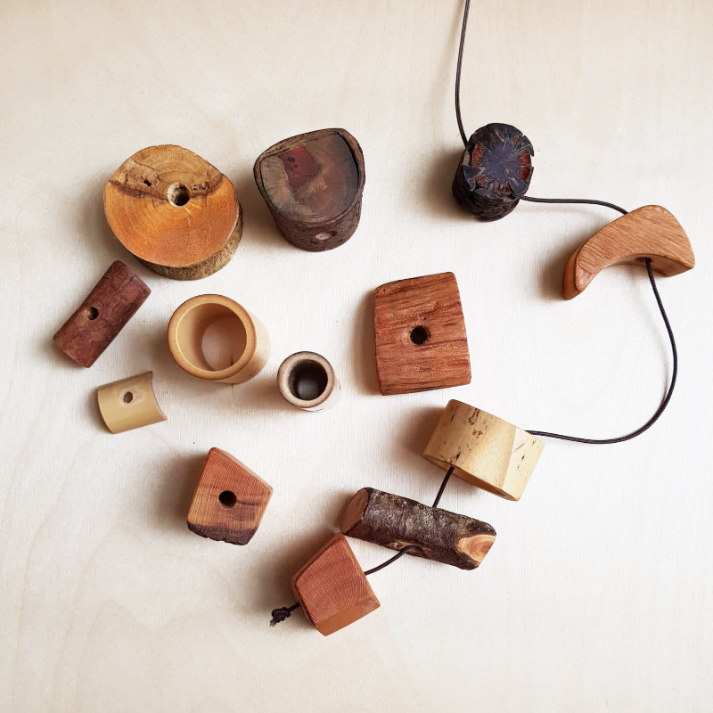 Shorties Bag of 10 Natural Threading Blocks