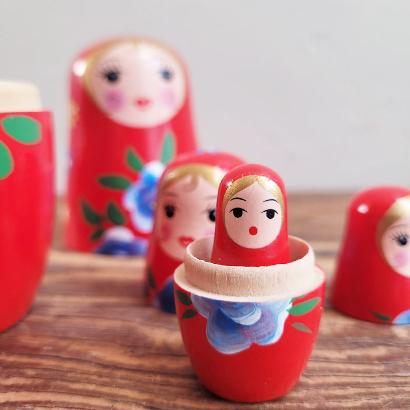 Russian Nesting Dolls - Red