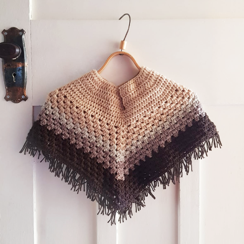 Shorties Boho Poncho C - Fits age 3-4