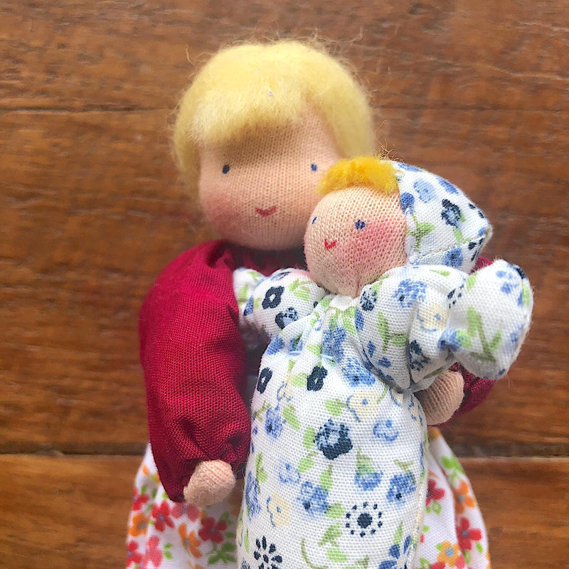 Evi Doll Mother - Blonde Hair