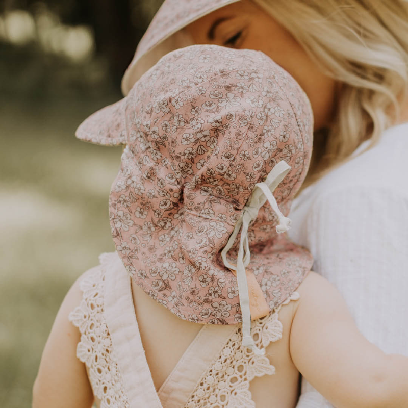 Bedhead 'Lounger' Baby Reversible Flap Sun Hat - Florence Flax