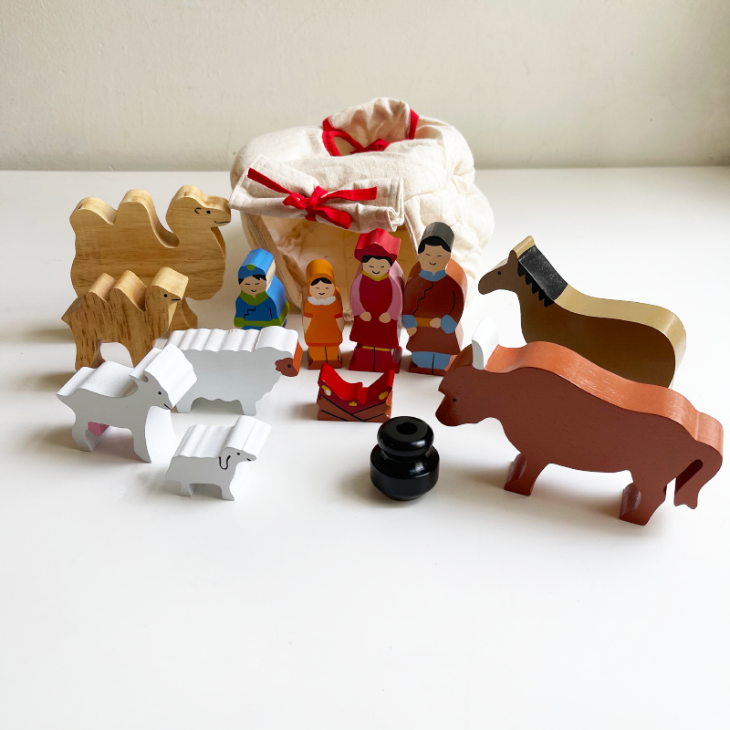 Mongolian Nomad w/yurt 14PC