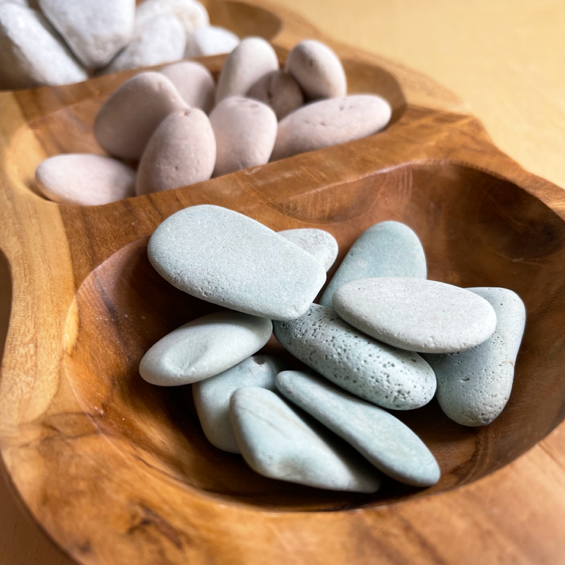 Tamarind Sorting Bowl w/Pebbles