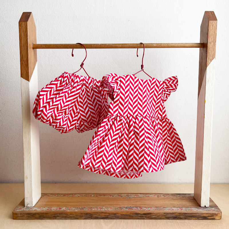 Doll's Holiday Set - Herringbone