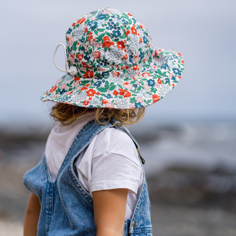 Acorn Floppy Hat - Evergreen Floral