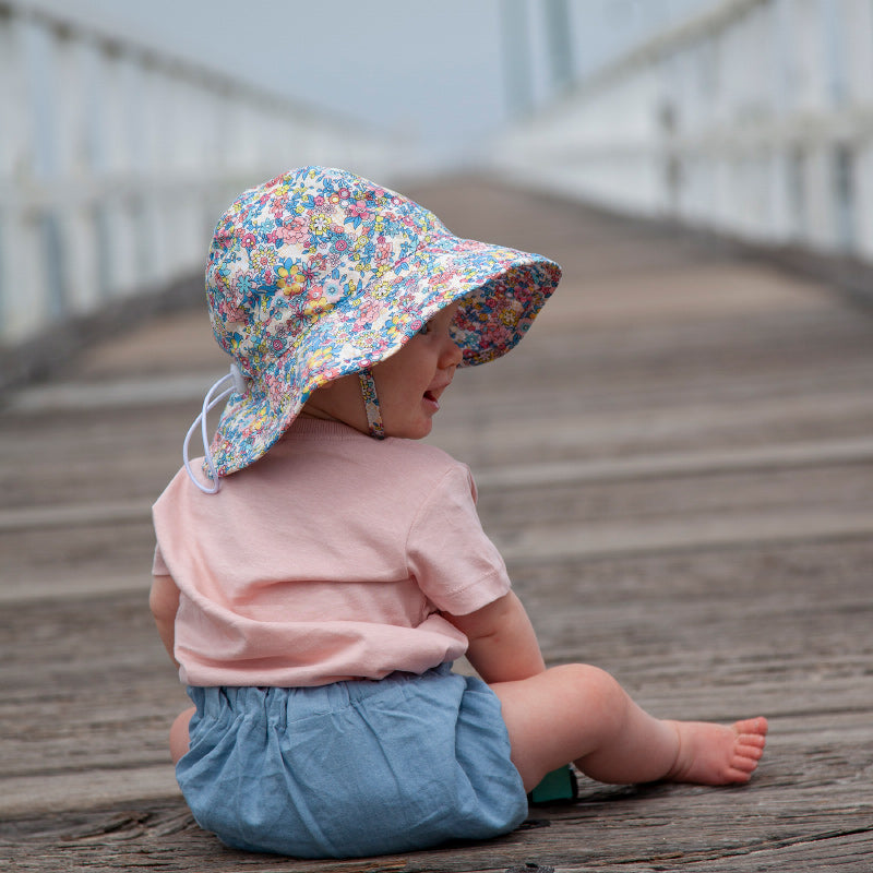 Acorn Infant Hat - Olivia