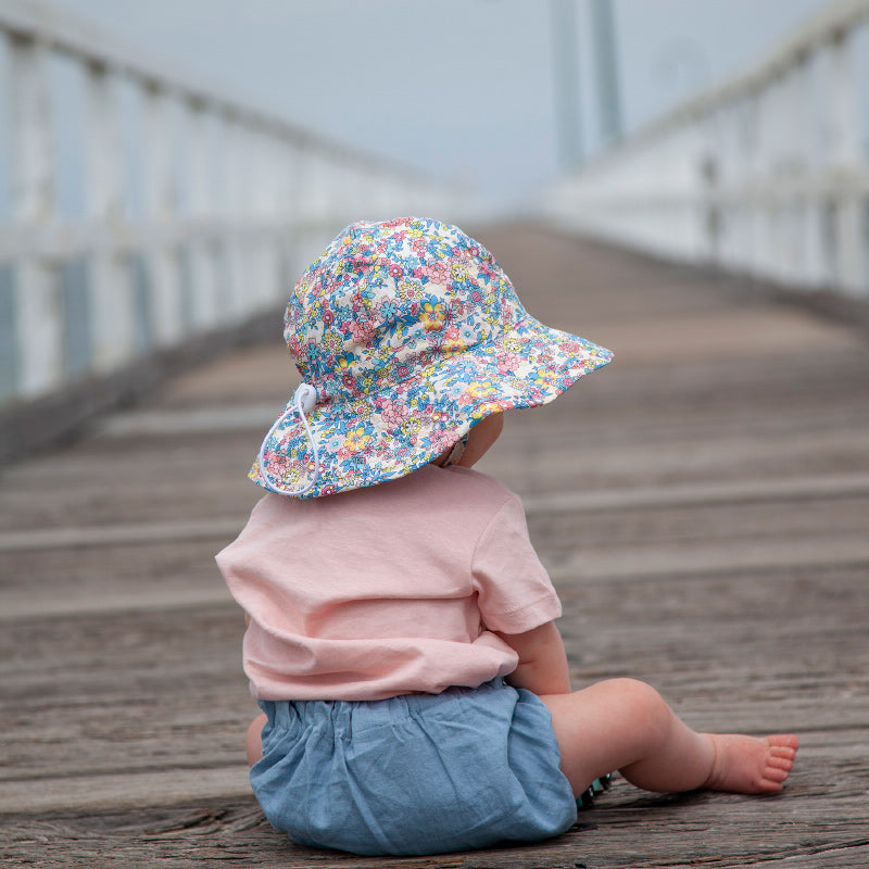 Acorn Infant Hat - Olivia