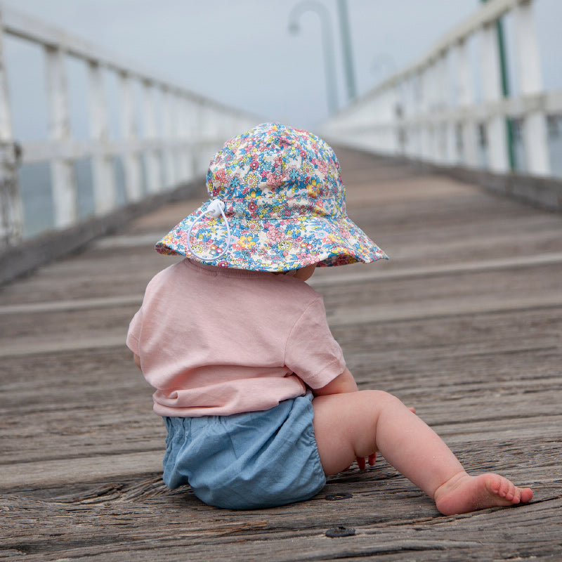 Acorn Infant Hat - Olivia