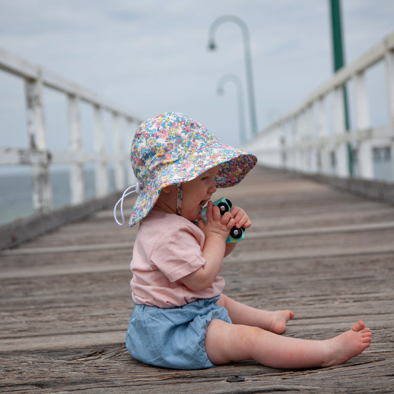 Acorn Infant Hat - Olivia