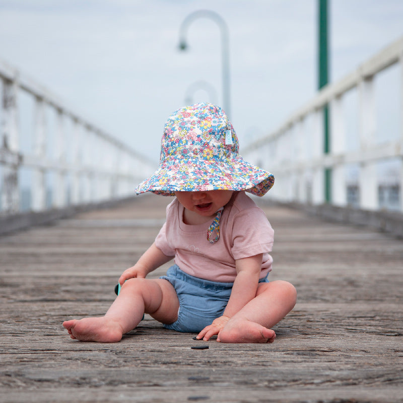 Acorn Infant Hat - Olivia
