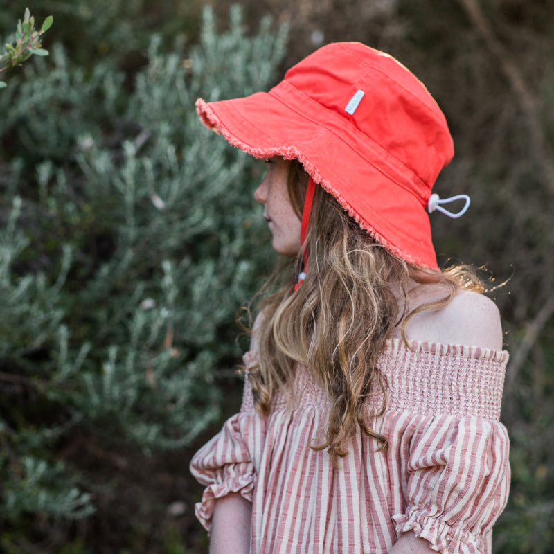 Acorn Frayed Bucket Hat - Watermelon