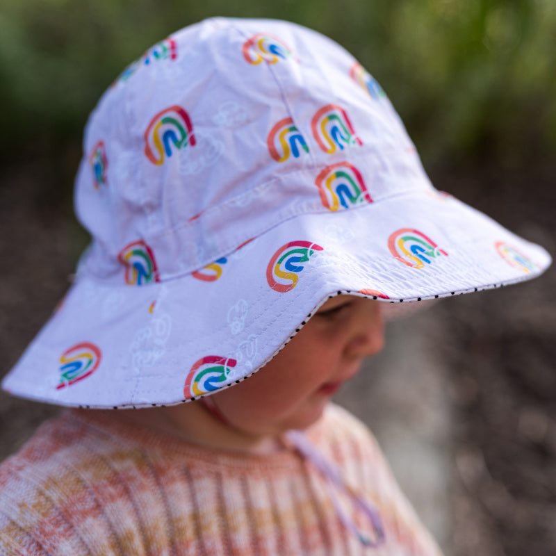 Acorn Floppy Hat - Rainbow Squiggle