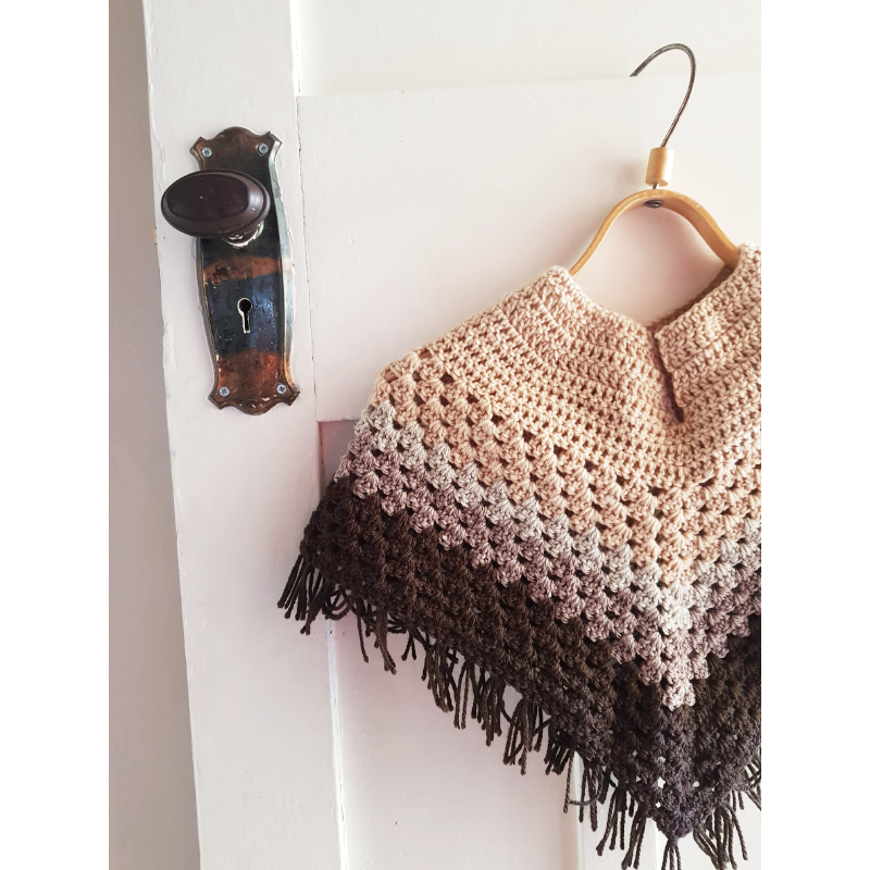 Shorties Boho Poncho C - Fits age 3-4
