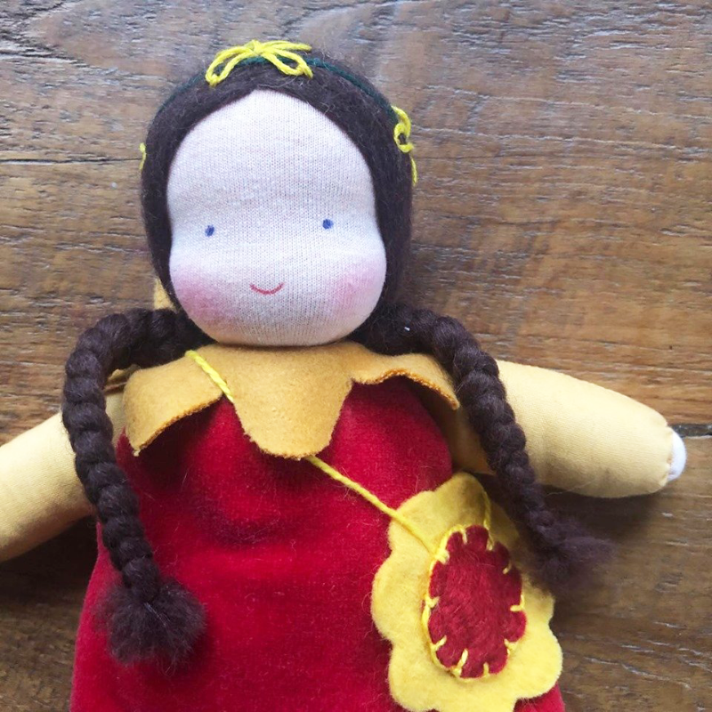 Evi Doll Flowergirl Poppy