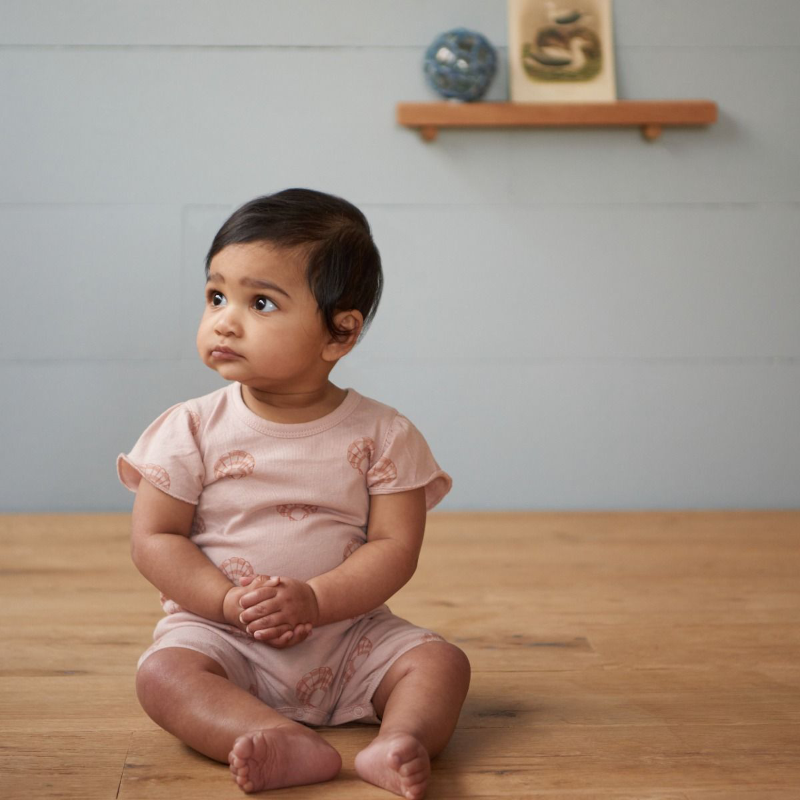Nature Baby Tilly Suit - Rose Dust Scallop Shell