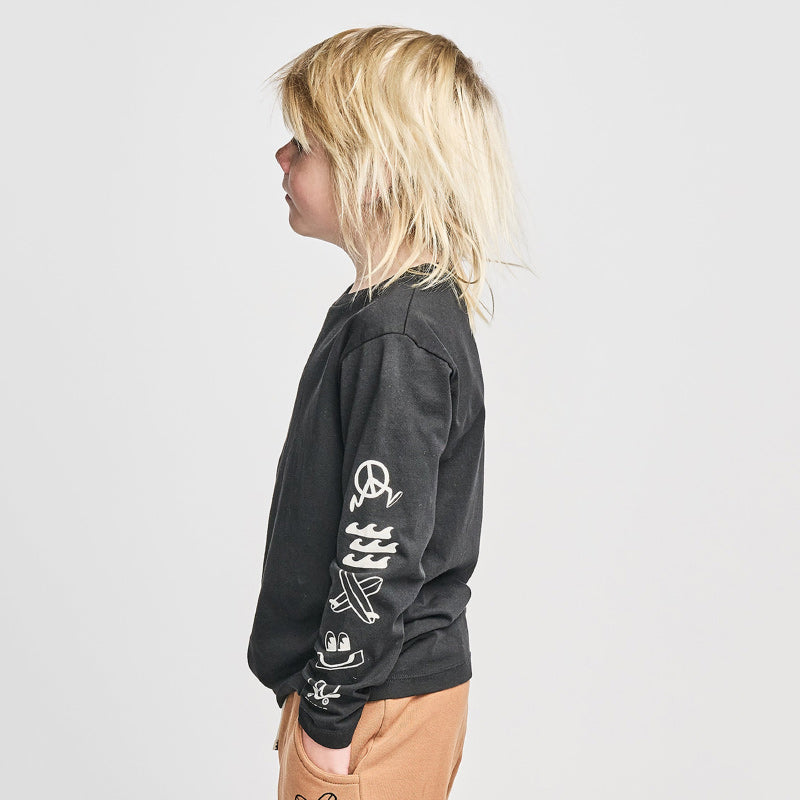 Munster Pleasures LS Tee - Black