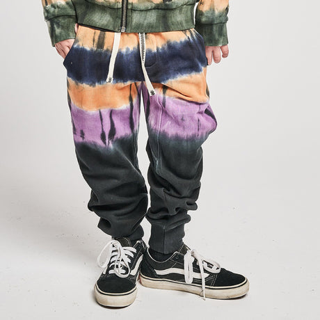 Munster Waistdeep Trackpant - Black