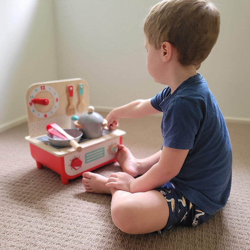 Wooden Kitchen Set & BBQ