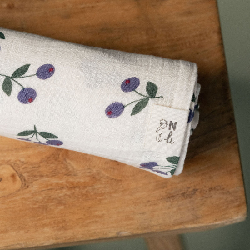 Nature Baby Muslin Wrap - Winter Berry