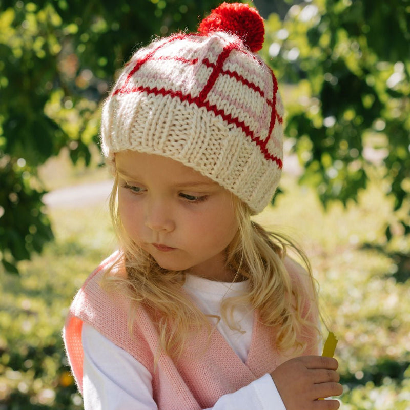 Acorn Crossroads Beanie - Pink/Red