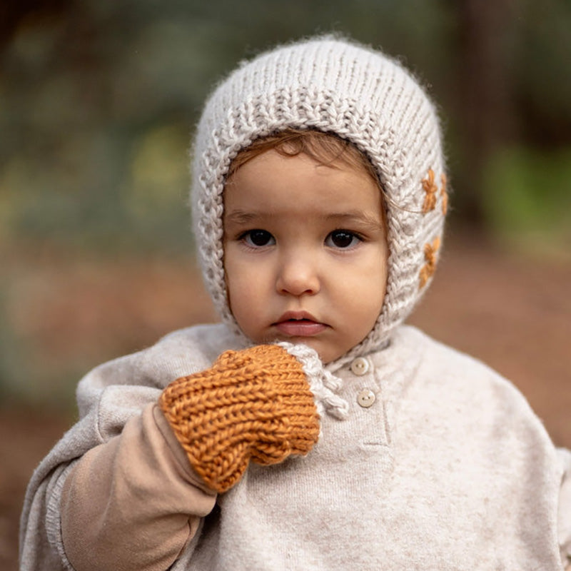 Acorn Flowers Bonnet - Oatmeal