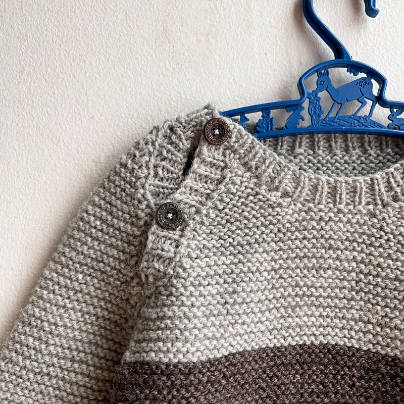 Handknitted Jumper - Grey/Brown