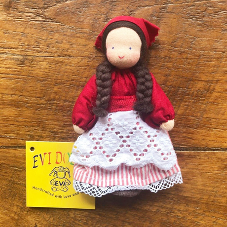 Evi Doll Summer