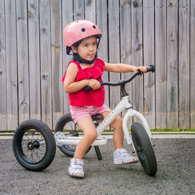 CoConut Vintage Helmet - Pink Small
