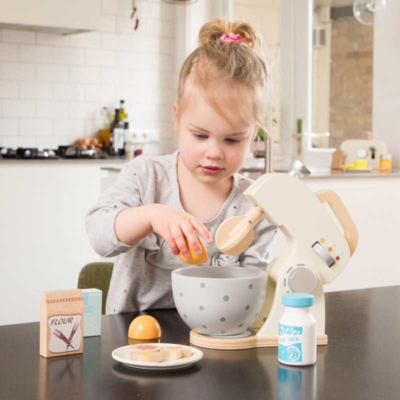 New Classic Toys Baking Set