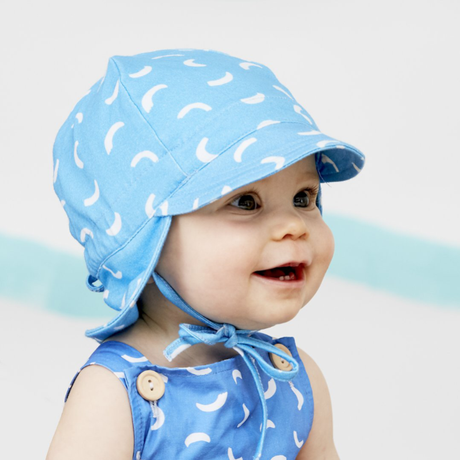 Acorn Flap Hat - Dashes