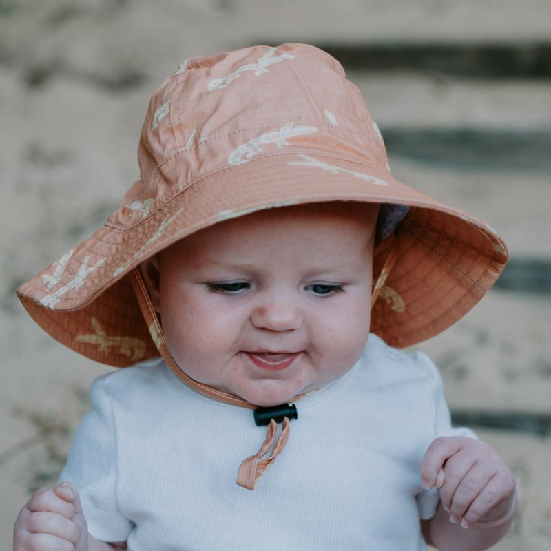 Acorn Infant Hat - Crocodile Chestnut
