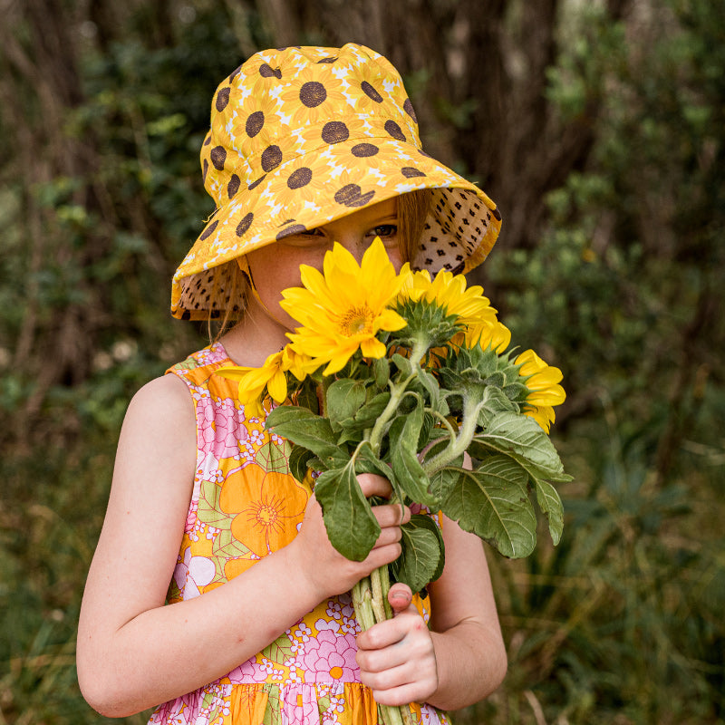 Acorn Bucket Hat - Ukraine Fundraising Sunflower