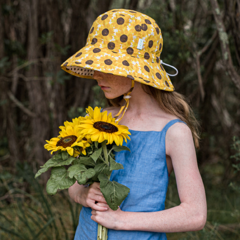 Acorn Bucket Hat - Ukraine Fundraising Sunflower