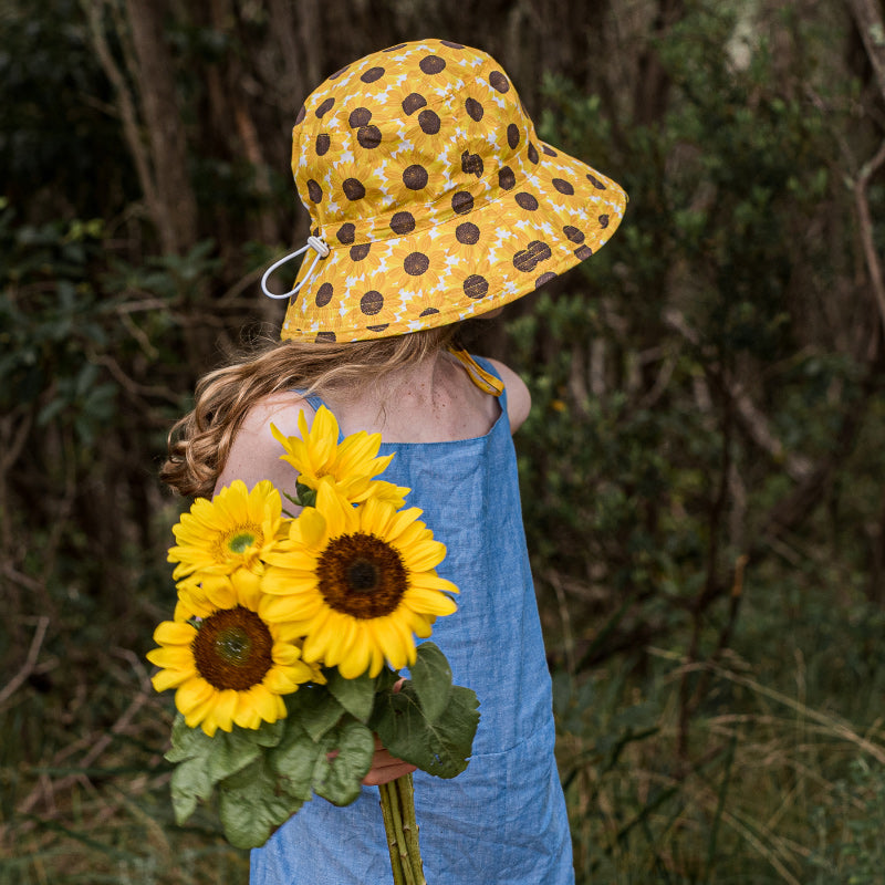 Acorn Bucket Hat - Ukraine Fundraising Sunflower